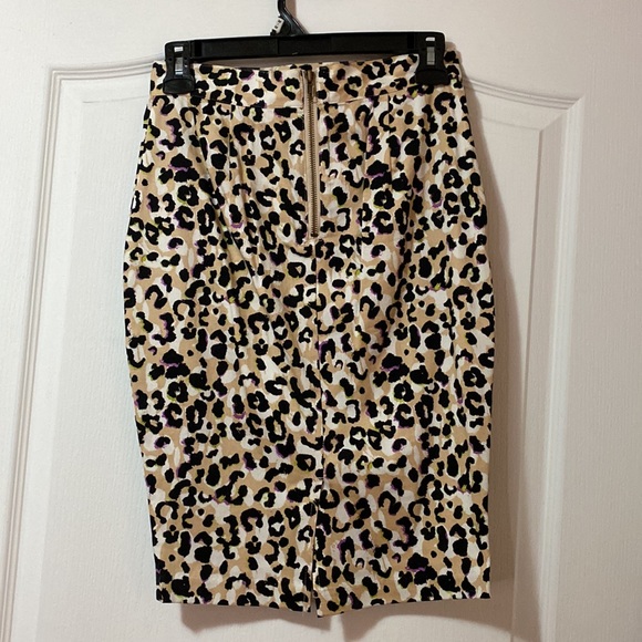 Leopard forever 21 pencil skirt - Picture 4 of 8